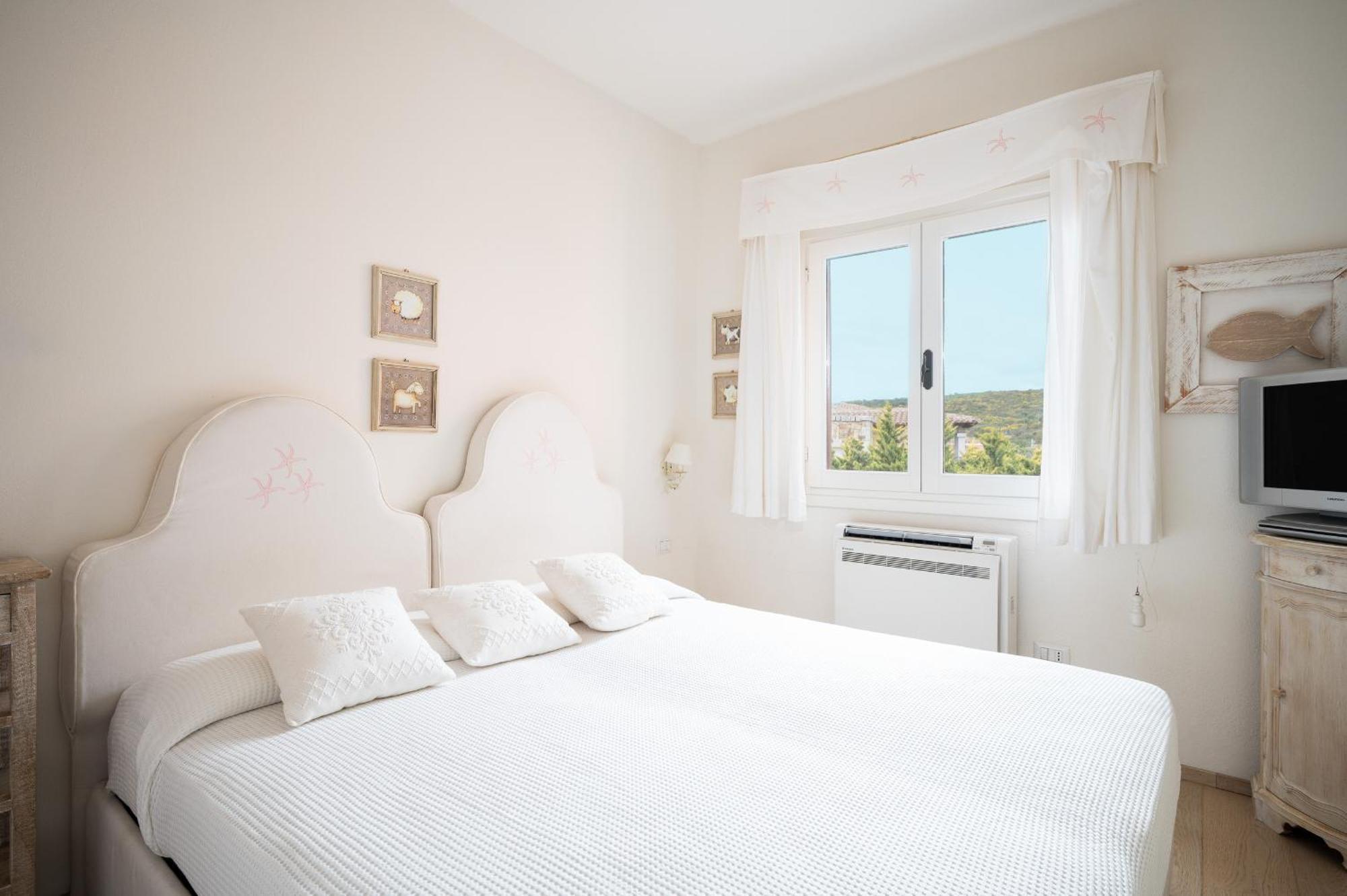 S'Abba Seafront Apartments - Your House In Sardinia Golfo Aranci Luaran gambar