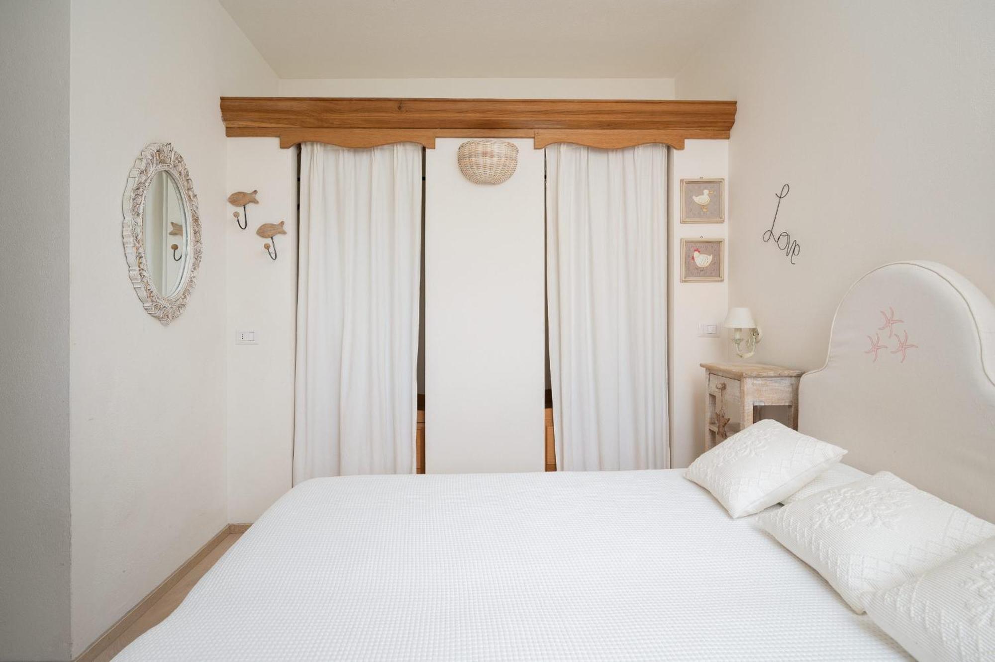 S'Abba Seafront Apartments - Your House In Sardinia Golfo Aranci Luaran gambar