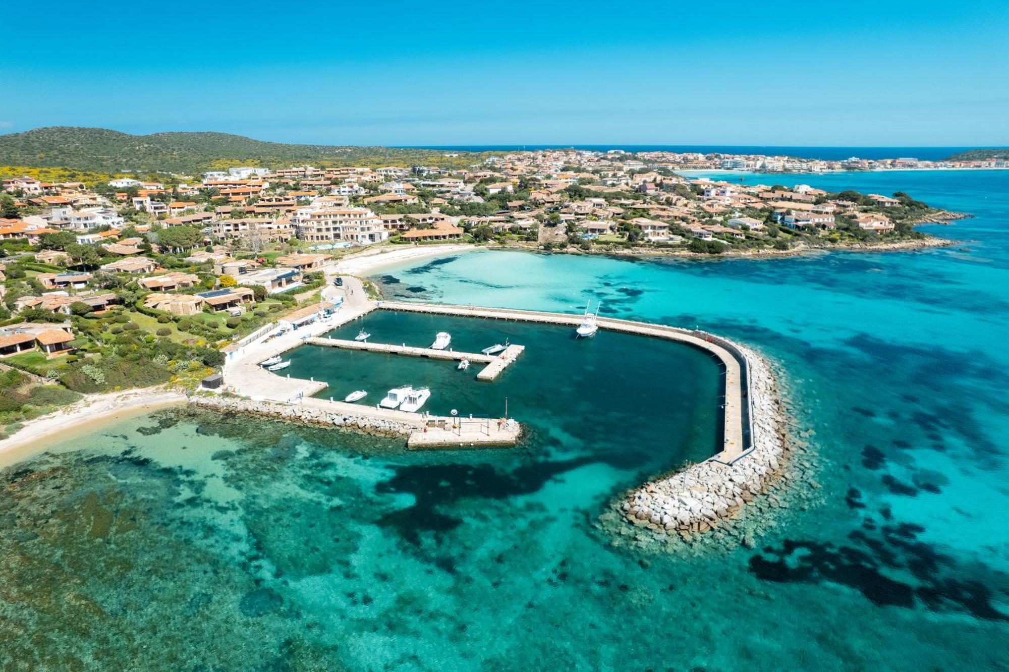 S'Abba Seafront Apartments - Your House In Sardinia Golfo Aranci Luaran gambar